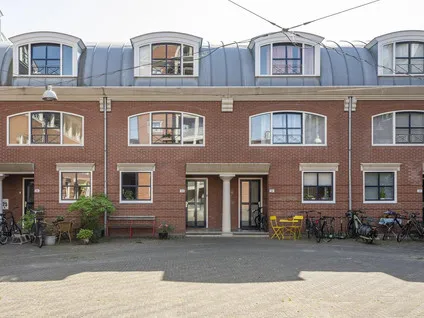 Tussenwoning te koop: Charles Vos-cour 23, Statenkwartier Maastricht