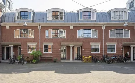 Tussenwoning te koop: Charles Vos-cour 23, Statenkwartier Maastricht
