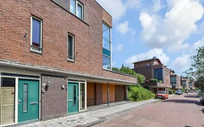 Appartement te koop: Charley Tooropstraat 18, Nieuw Essesteijn / Zijdezigt Voorburg