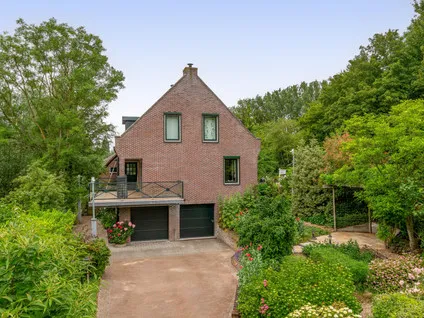 Detached house for sale: Charloisse Lagedijk 904, Charlois Zuidrand Rotterdam