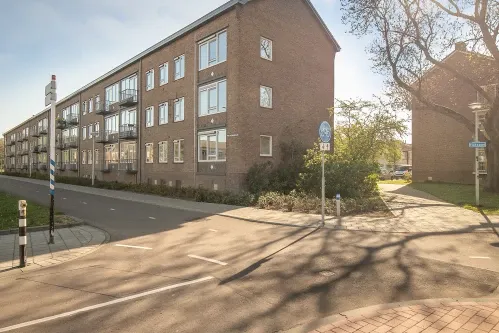 Appartement te koop: Charlotte de Bourbonstraat 24, Alphen Aan Den Rijn