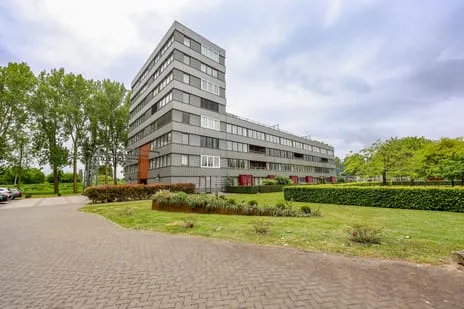 Tussenwoning te koop: Charlotte van Pallandtlaan 20, Tussen de Vaarten Z.- Noordwest Almere