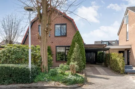 Hoekwoning te koop: Charlotte Köhlerstraat 31, Middelhoek Hengelo