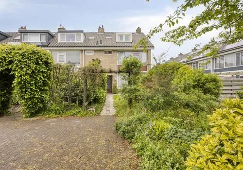 Hoekwoning te koop: Charlotteplaats 32, Driemanspolder Zoetermeer