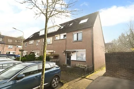 Hoekwoning te koop: Chopinlaan 18, Mooi Zeist Zeist