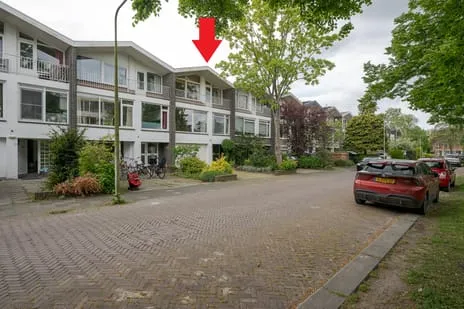 Tussenwoning te koop: Chopinlaan 19, Adegeest Voorschoten
