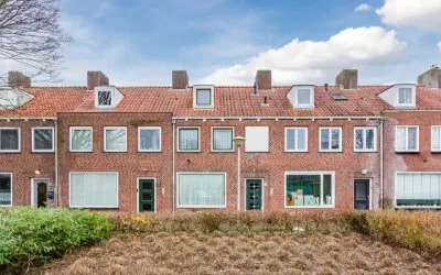 Tussenwoning te koop: Chopinlaan 5, Genderdal Eindhoven