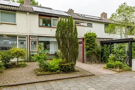Terraced house for sale: Chopinlaan 7, Coendersborg Groningen