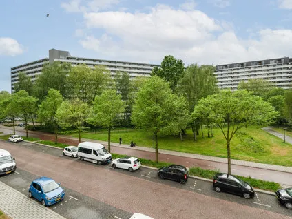 Appartement te koop: Chopinplein 116, Van Beethovenbuurt Schiedam
