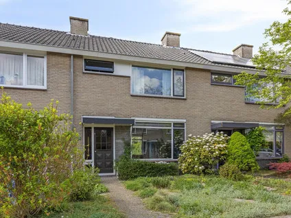 Tussenwoning te koop: Chopinstraat 18, Oosterhout