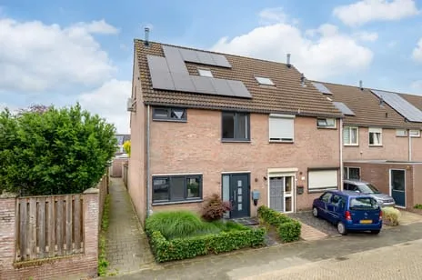 Corner house for sale: Chopinstraat 70, Plein 1 Schijndel