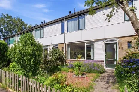 Terraced house for sale: Choristenpad 15, De Zoom Soest