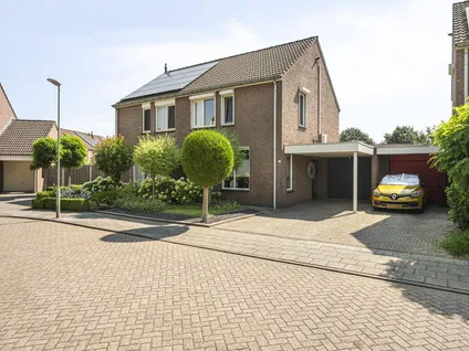 Terraced house for sale: Chris Plitscherlaan 23, Middelveld Susteren