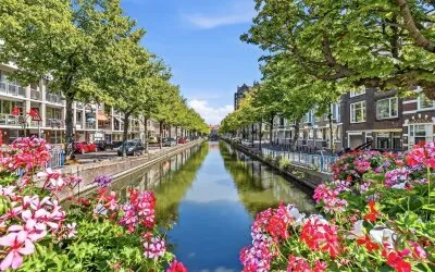 Tussenwoning te koop: Christoffel Plantijnstraat 10, Rivierenbuurt-Noord 'S-Gravenhage