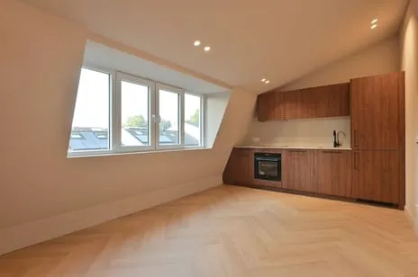 Studio for sale: Chrysantenstraat 54B, Bloemenkwartier Noord Hilversum