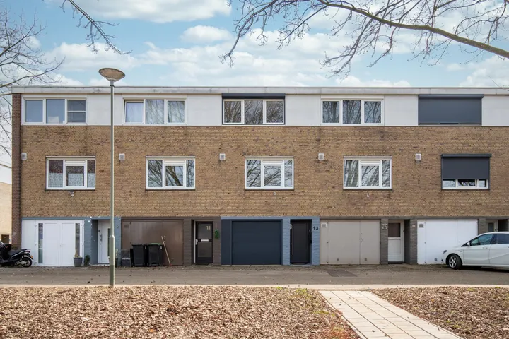 Tussenwoning te koop: Churchillstraat 13, De Kling Brunssum