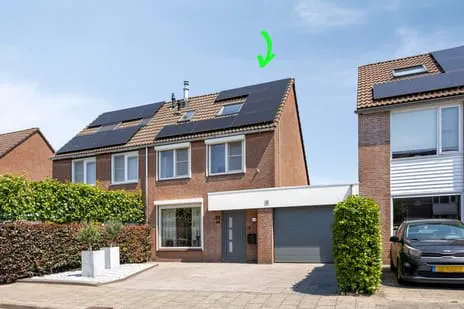 Tussenwoning te koop: Cipresberg 23, De Krogten Roosendaal