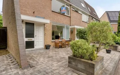 Hoekwoning te koop: Cipressendreef 31, Drevenbuurt Vlaardingen