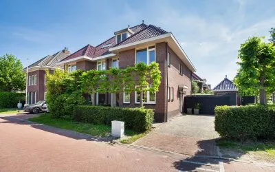 Twee-onder-één-kap te koop: Cissy van Marxveldtplantsoen 5, Gouden Griffelbuurt Berkel En Rodenrijs