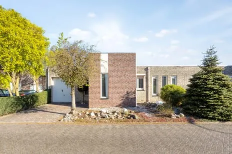 Tussenwoning te koop: Citroenvlinder 1, Westerveld Oss
