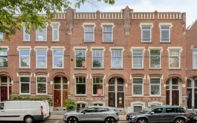 Apartment for sale: Claes de Vrieselaan 37A, Middelland Rotterdam