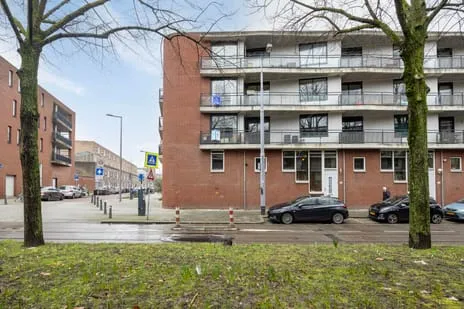 Appartement te koop: Claes de Vrieselaan 149, Middelland Rotterdam