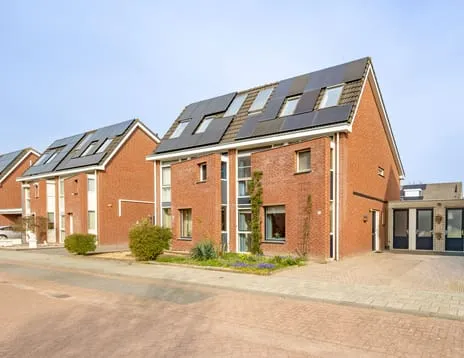 Tussenwoning te koop: Clara Wichmannstraat 17, St. Antoniusveld Venray