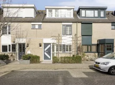 Tussenwoning te koop: Clariet Kok-van Alphenstraat 11, Dobbewijk-Zuid Leiden