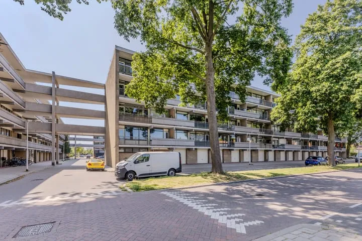 Appartement te koop: Claude Monetstraat 37, Schilders- en Waddenbuurt Zaandam