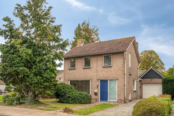 Vrijstaande woning te koop: Clausstraat 1, Puienput Hulst