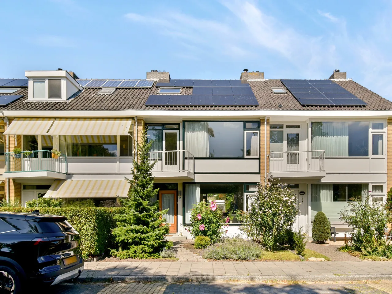 Tussenwoning te koop: Clematislaan 57, Oegstgeest