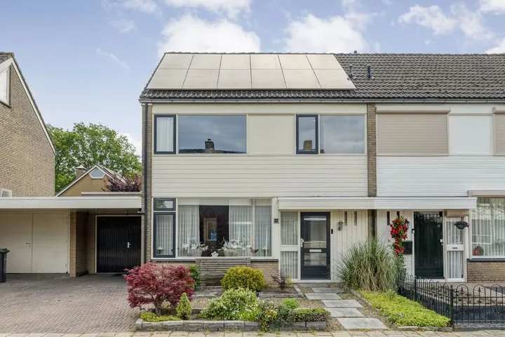Twee-onder-één-kap te koop: Clematisstraat 35, Veldkamp en Borchert Denekamp
