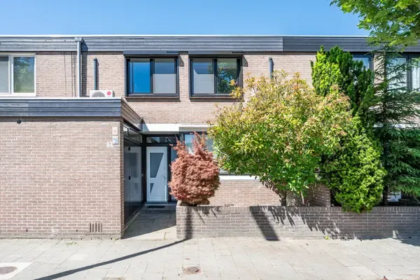 Tussenwoning te koop: Clervauxlaan 11, 't Hool Eindhoven