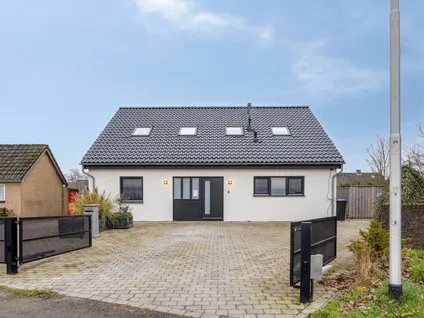 Vrijstaande woning te koop: Clingedijk 7, Sint Jansteen