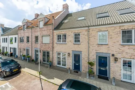 Tussenwoning te koop: Clovislaan 41, De Horn Rijnsburg