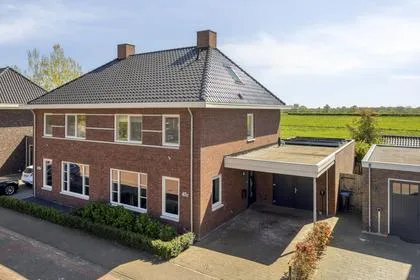 Twee-onder-één-kap te koop: Coehoornhof 47C, Nederasselt Nederasselt
