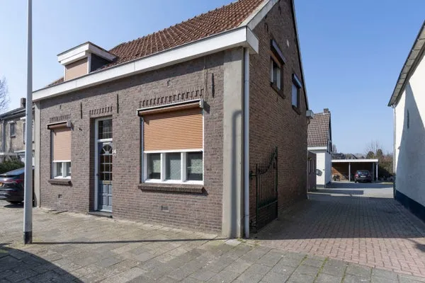Woning te koop: Coenraad Abelsstraat, Weert
