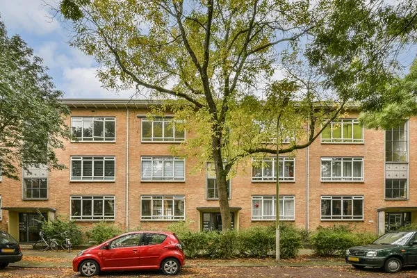 Studio te koop: Coevordenstraat 182, 'S-Gravenhage