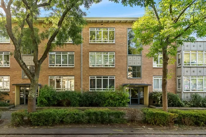 Studio te koop: Coevordenstraat 210, 'S-Gravenhage
