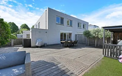Tussenwoning te koop: Cole Porterstraat 282, Zevenkamp Rotterdam