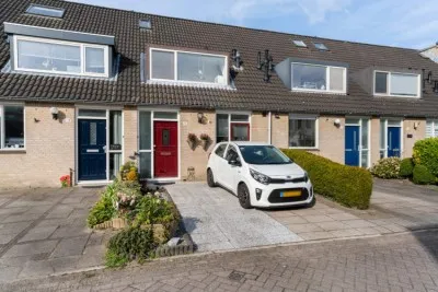 Tussenwoning te koop: Cole Porterstraat 15, Delft