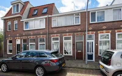 Tussenwoning te koop: Colensostraat 12, De Goede Hoop Haarlem