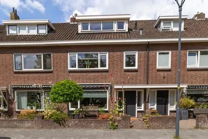 Terraced house for sale: Colijn de Nolestraat 7, Kampen-Zuid Kampen