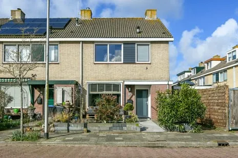 Hoekwoning te koop: Colijnlaan 29, Staatsliedenbuurt Hillegom