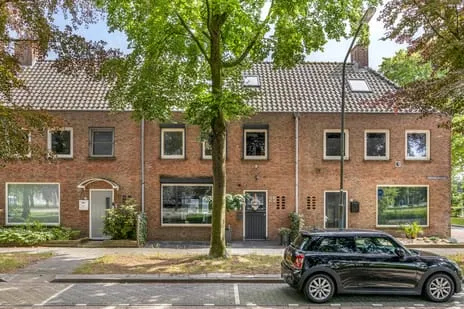 Tussenwoning te koop: Commandeurstraat 25, Slotjes-Midden Oosterhout (Nb)