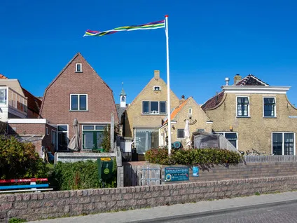 Twee-onder-één-kap te koop: Commandeurstraat 3, West-Terschelling West-Terschelling
