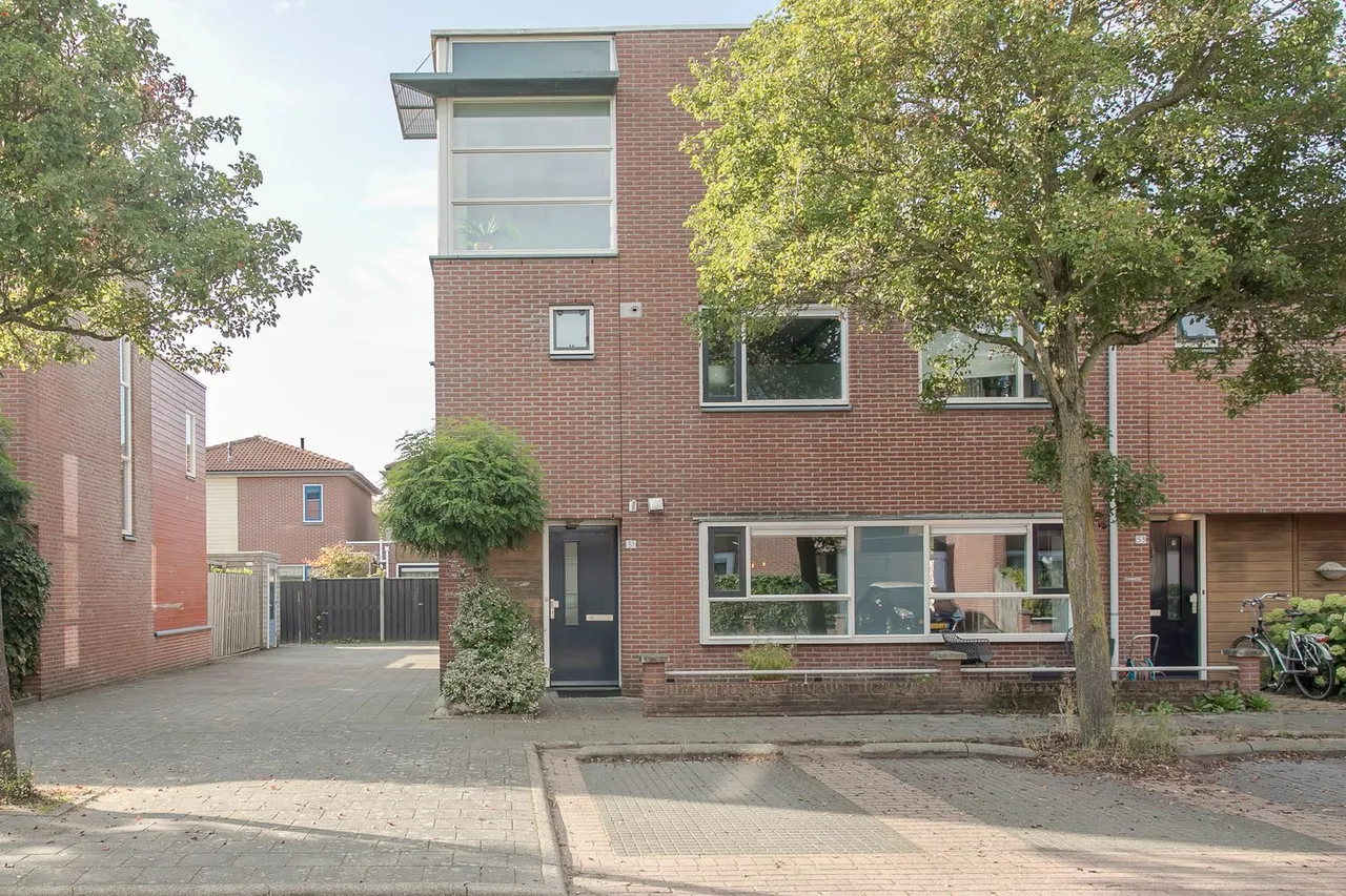 Hoekwoning te koop: Concordiastraat 51, Meppel