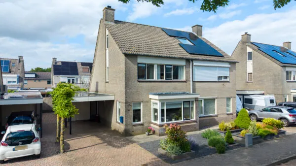 Twee-onder-één-kap te koop: Conference 16, Zuidoost Duiven