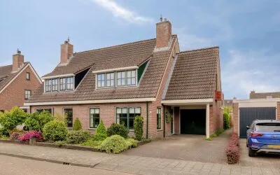 Hoekwoning te koop: Coniferenlaan 16, Gezonken Hoek Veenendaal