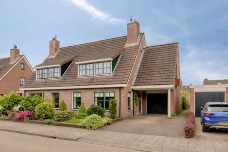 Hoekwoning te koop: Coniferenlaan 16, Gezonken Hoek Veenendaal